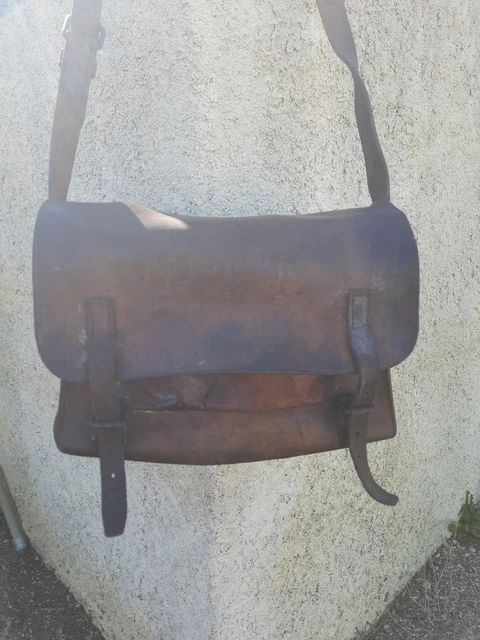 ANCIENNE SACOCHE CUIR Courrier EUR 37,50