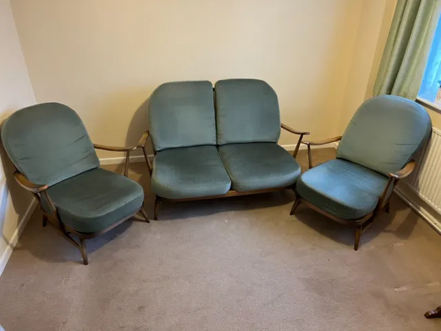 Ercol 3 Piece Suite in Green material - 2 chairs + 2 seater settee