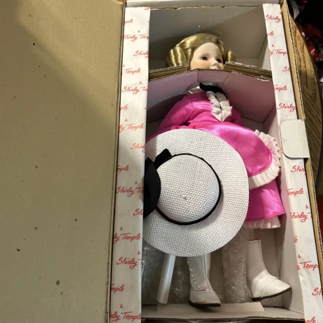 Danbury Mint Dolls of the Silver Screen Shirley Temple The" Little Colonel"  NIB