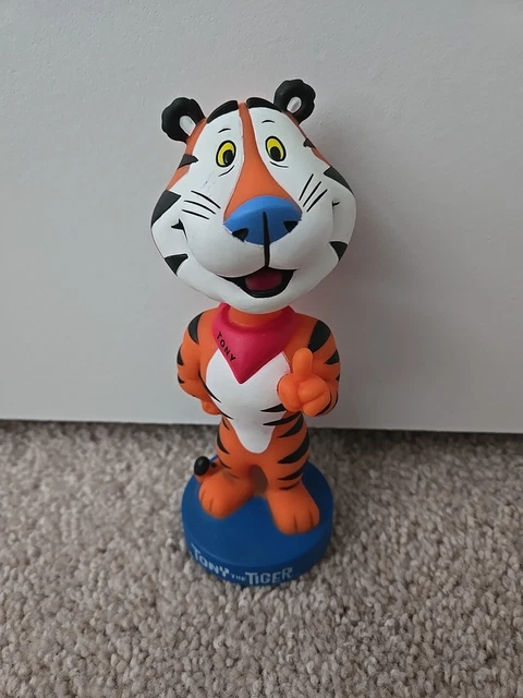Tony the Tiger Wacky Wobbler フィギュア Tony the Tiger Bobblehead - Wacky Wobbler | Bobbleheads.com