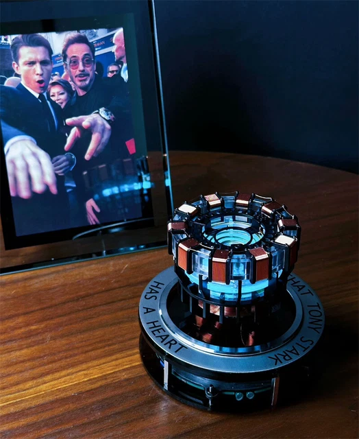 IRON MAN ARC Reactor Model Cosplay Prop Light Night Magnetic Levitation ...