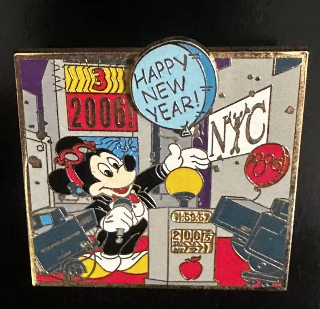 Disney Happy New Year 2006 Pin NYC Mickey Mouse LE 1000 World Of Disney Pin