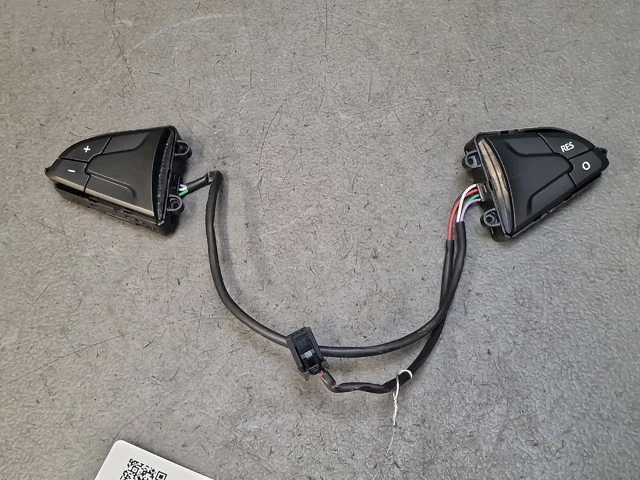 Panneaux Porte Renault 4L Panneaux De Portes En Simili Cuir Et Tissu écossais Pour Renault 4L - Kit Complet Panneaux De Portes Simili Cuir Tissu écossais Renault 4L Panneaux Porte Renault 4L Panneaux De Portes En Simili Cuir Et Tissu écossais Pour Renault 4L - Kit Complet Panneaux De Portes Simili Cuir Tissu écossais Renault 4L