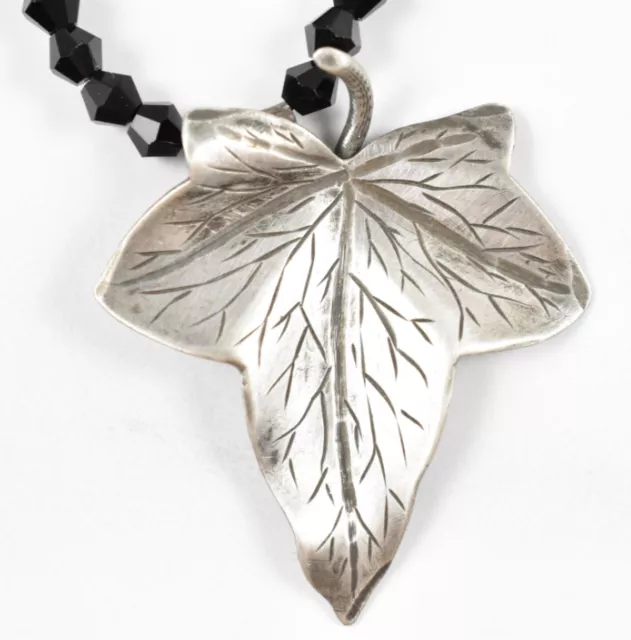 18" Sterling Silver 925 Black Jet Glass & Silver Leaf Pendant Necklace 1.6g