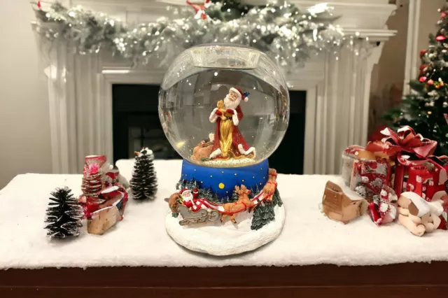 Partylite Father Christmas Musical Tea Light Holder Snow Globe Retired  Santa