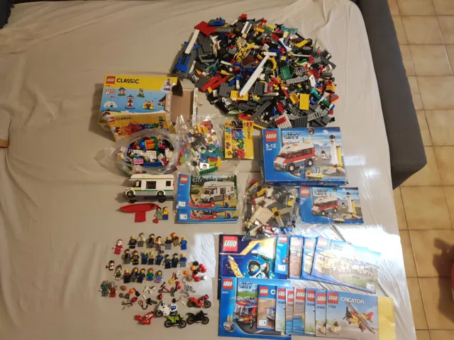 Lot Lego vrac : City / Creator / Classic ... + 28 Figurines + Accessoires