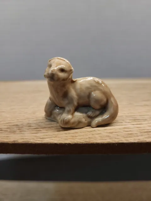 Wade England Whimsies Miniature Red Rose Tea Porcelain Figurine Otter