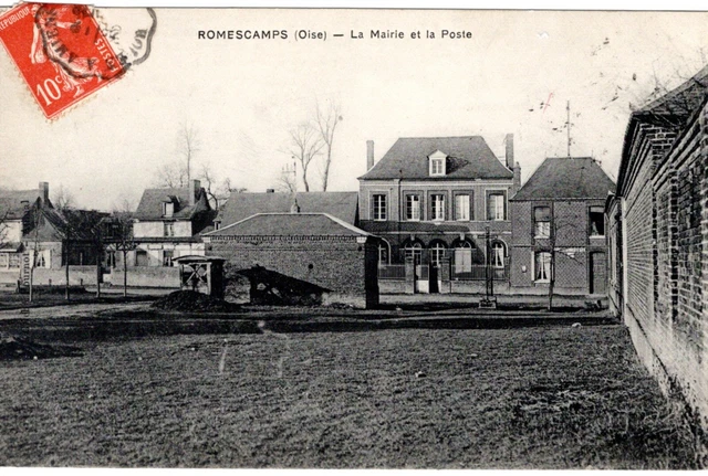 E00193- Romescamps  La Mairie Et La Poste