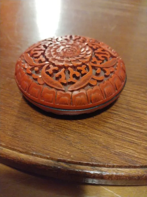 Antique Vintage Chinese Cinnabar Lacquer 3" Compact Circular Disk Box