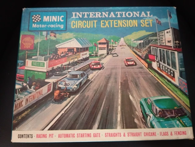 LOT DE 2 voitures FORMULE 1 F1 FERRARI + ALFA ROMEO PARMALET Vintage