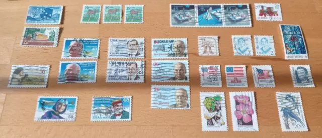 schönes Lot 25 Briefmarken USA ab 1958, überwiegend gestempelt
