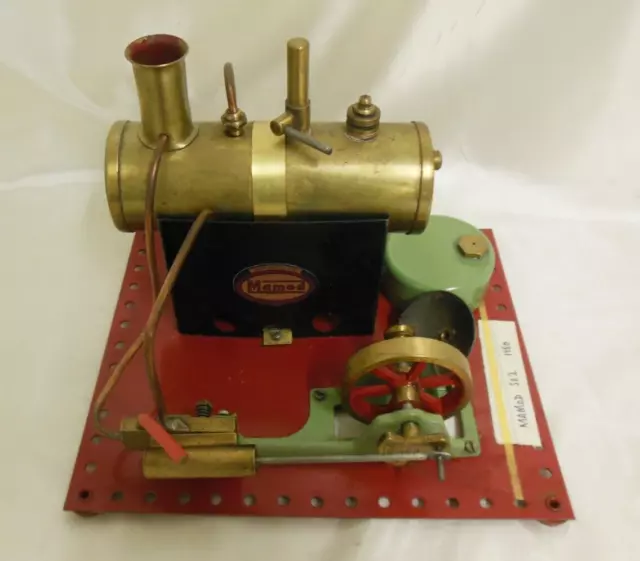 Mamod Se2 Steam Engine  Flat Base With Brass Flywheel Circa 1950