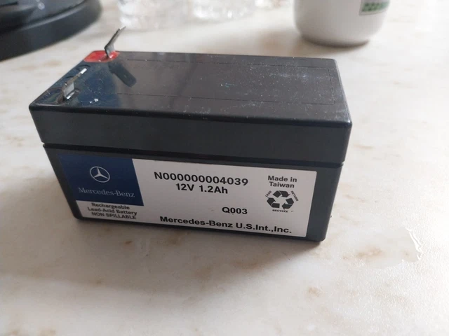GENUINE MERCEDES-BENZ AUXILIARY BATTERY 12V 1.2Ah N000000004039 £49.95 ...