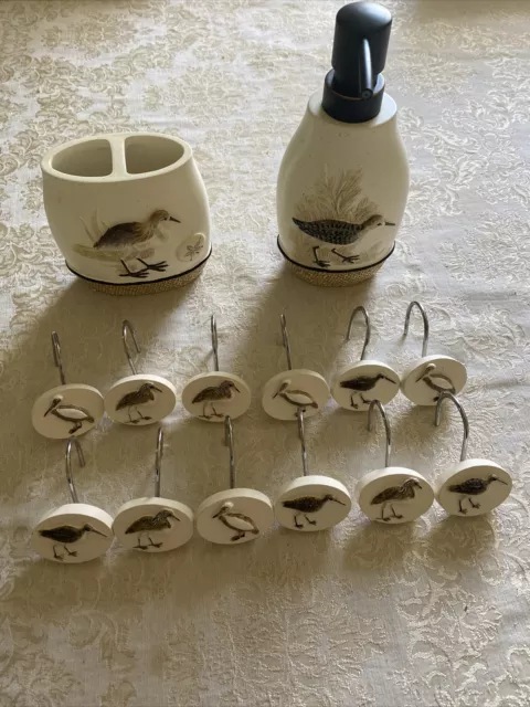 Vtg Tina Higgins Sea Birds Toothbrush Holder, Soap Dish, Shower Curtain Hooks
