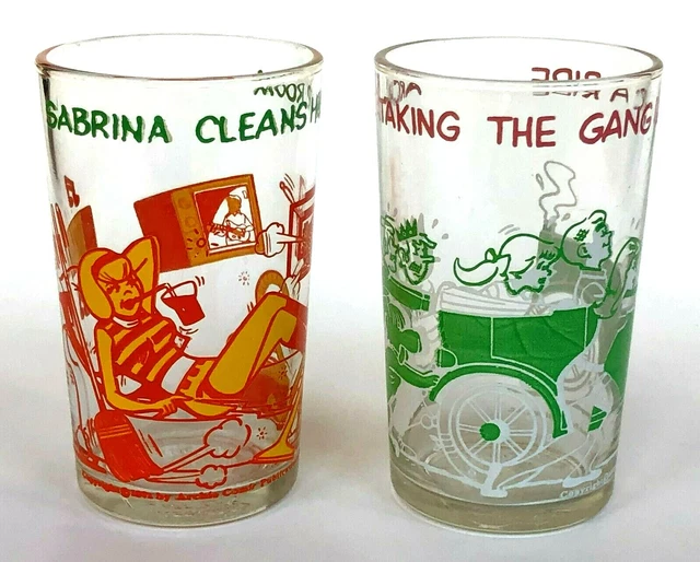 1971 Set of 2 Archie Comics Juice Glasses Veronica Clean Room & Car Ride Vintage