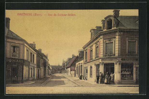 CPA Breteuil, Rue du Docteur-Briere, street view