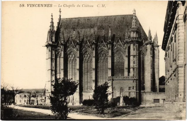 CPA Vincennes La Chapelle du Chateau (1347100)