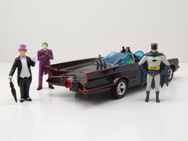 Batmobile Classic Batman TV-Serie 1966 schwarz mit Figuren Modellauto 1:24 Jada 2