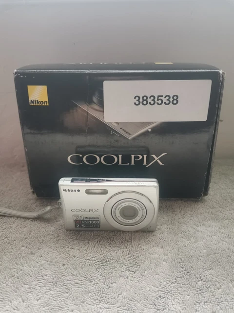 Nikon Coolpix S200 Silver Compact Digital Camera Battery Charger Tested