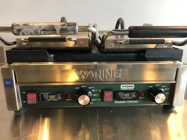 Waring WFG300 Double Commercial Panini Press w/ Cast Iron Smooth Plates