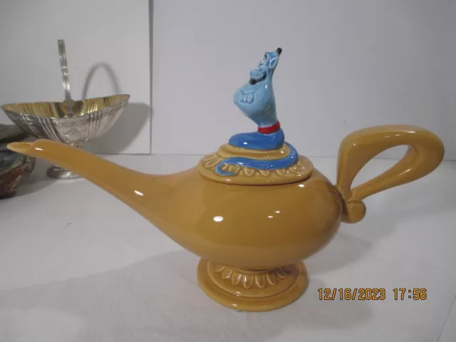Walt Disney World Parks Aladdin Vintage Genie and Lamp Ceramic Teapot ~Sparse~