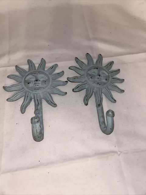 Cast Iron Sun Face Hook Wall Hanging Hook Home Hook Decor Pastel Blue 6-1/2” B15
