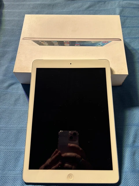 Apple Ipad Air 1st Gen 64GB WiFi & Cellular