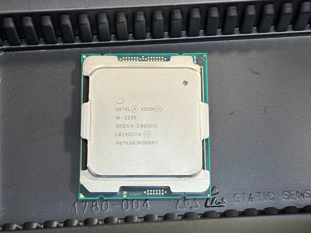 ntel Xeon W-2155 3.30GHz SR3LR 10Cores 20 Threads 140W 13.75MB LGA