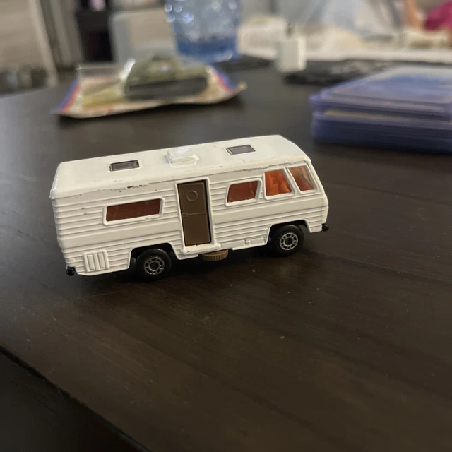 Matchbox Superfast Mobile Home - NEAR MINT BLISTER PULL - Vintage RV No.54