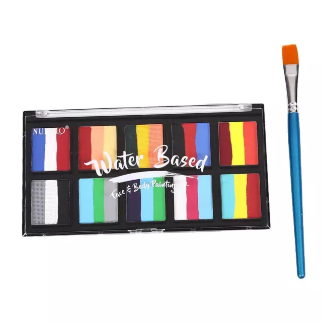 Peinture pour le corps avec palette de maquillage au pinceau pour