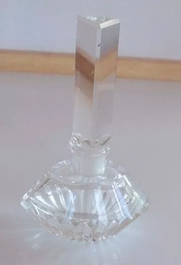 ART DECO PERFUME BOTTLE HAND CUT clear CRYSTAL with huge faceted stopper - EMPTY