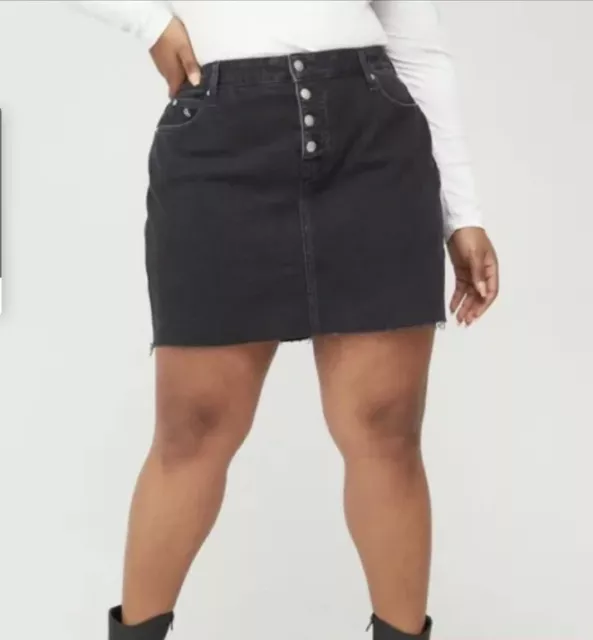 Calvin Klein Mini Skirt Black Denim High  Rise Distressed Hem Stretch Size 22 3