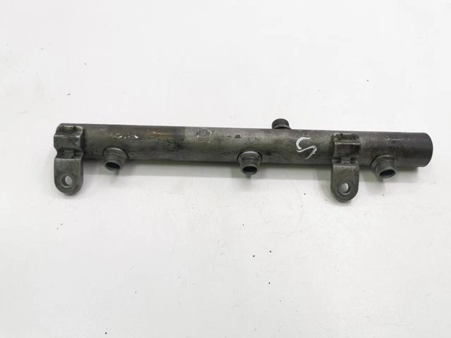 Mercedes-Benz R W251 Kraftstoffverteiler Einspritzleiste Verteilerrohr AME15512
