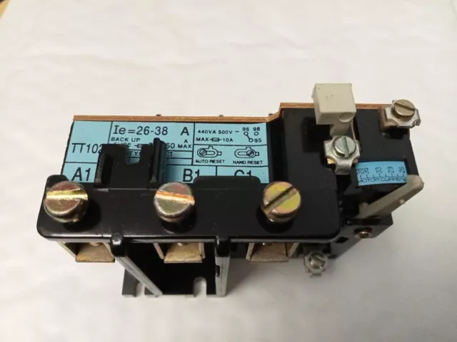 MEM TT102  Contactor Overload Relay  26 - 38 amps