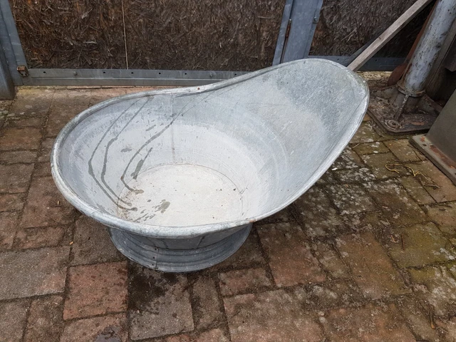 ANTIKE SITZBADEWANNE ZINKWANNE Zinkbadewanne Pflanzkübel Teich dicht