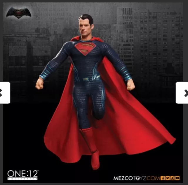 MEZCO ONE:12 Collective Dawn Of Justice Batman v Superman Action Figure.