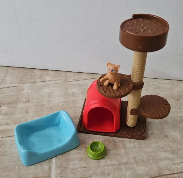 Preowned Schleich Playtime For Cute Kitty Cats Tower Bed Bowl Set 42501! L35