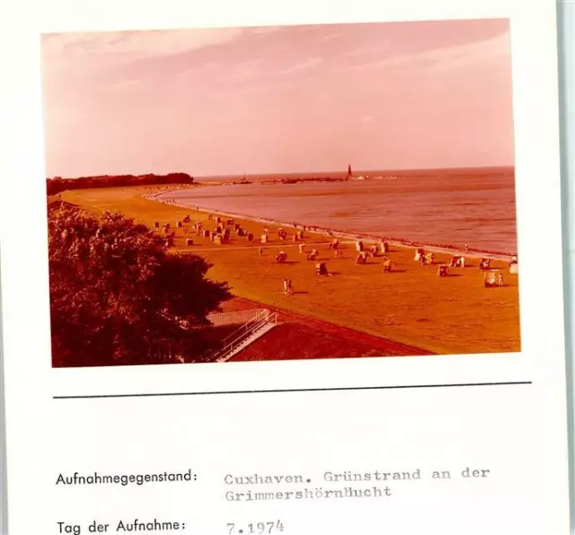 10189181 - 2190 Cuxhaven Gruenstrand an der Grimmershoernbucht Foto montiert