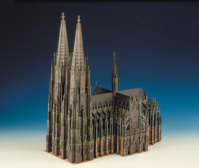 Kartonmodell Kölner Dom 1:300 Schreiber Bogen 2