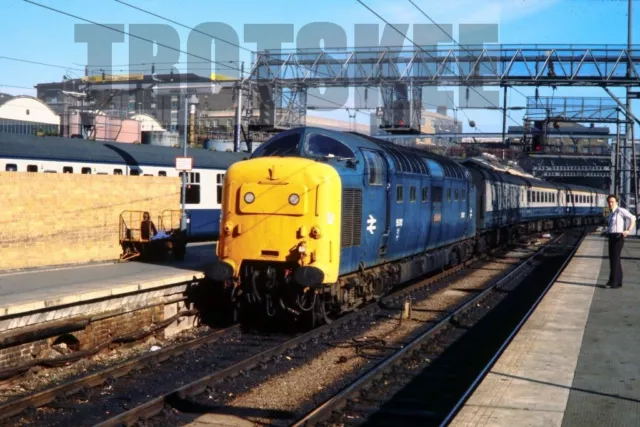 35mm Slide BR British Rail Diesel Loco Class 55 Deltic 55012 Kings Cross 1979