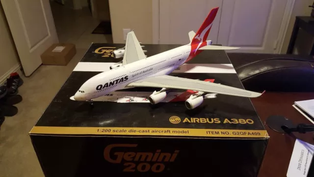 Gemini Jets G2QFA409 Qantas Airways Airbus A380-800 VH-OQE Diecast 1/200 Model 3