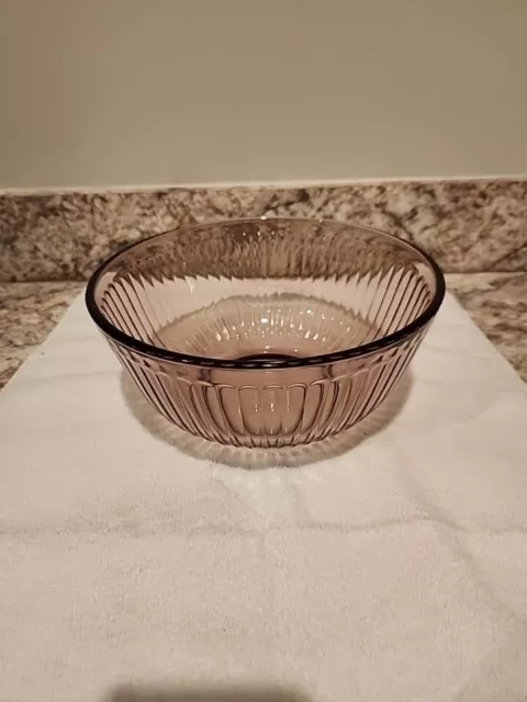 Vintage 90's Pyrex Glass Ribbed Mixing Bowl~10 Cup Cranberry/Purple 7403