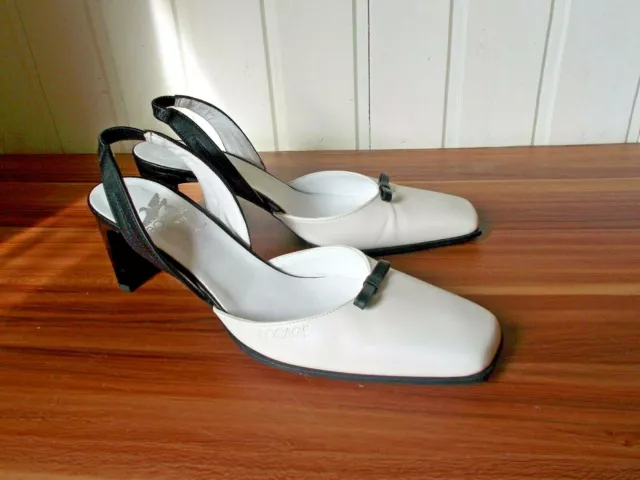 Chaussures talons sandales à enfiler BOCAGE 38.5 5UK cuir blanc/noir logo noeud