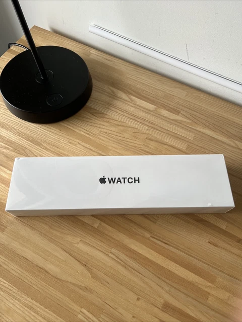 Apple Watch SE 1st Gen 40mm GPS Space Gray Midnight Sport Band - MKQQ3LLA - NEW