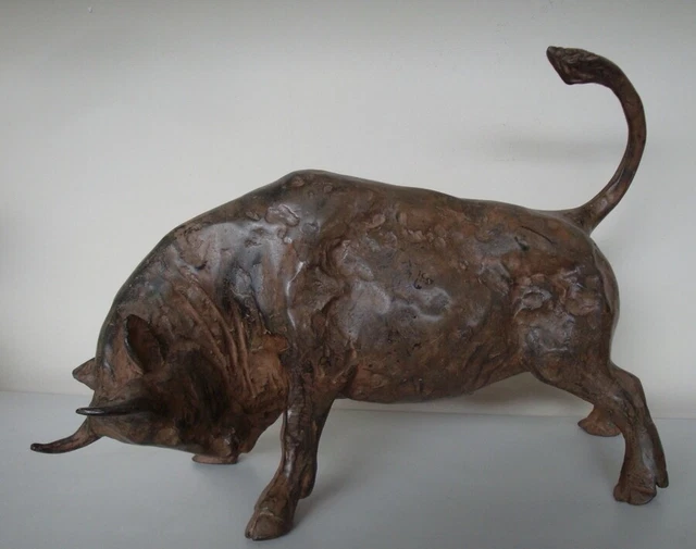 Estatua Tauro Fauna Toreo Art Deco Estilo Art Nouveau Estilo Bronce sólido Firma 3
