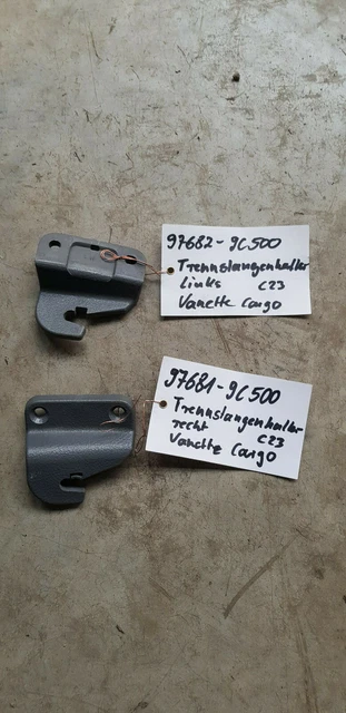 Halter für Trenngitter Nissan Vanette Cargo C23  --  97681-9C500 // 97682-9C500