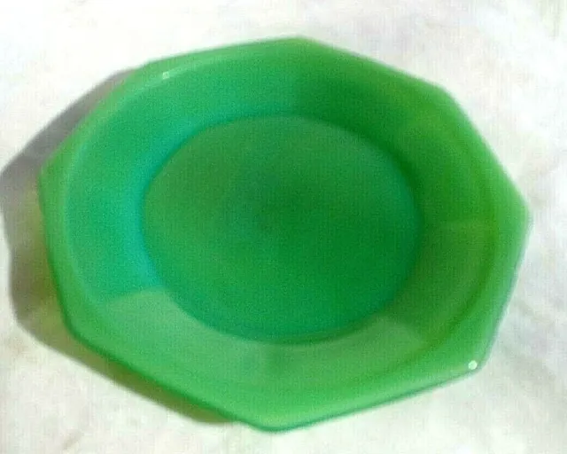 Akro Agate Large Octagonal Plate  Jadeite Jade 4¼" Across