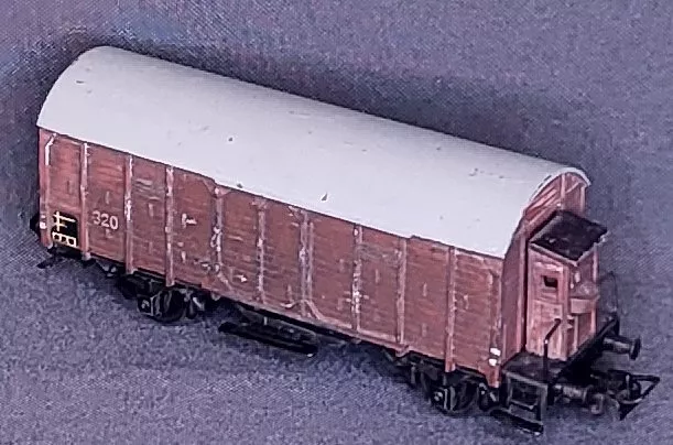 Märklin 320 .3 ged. Güterwagen  mit Brhs  braun  Guss  von 1952__H0