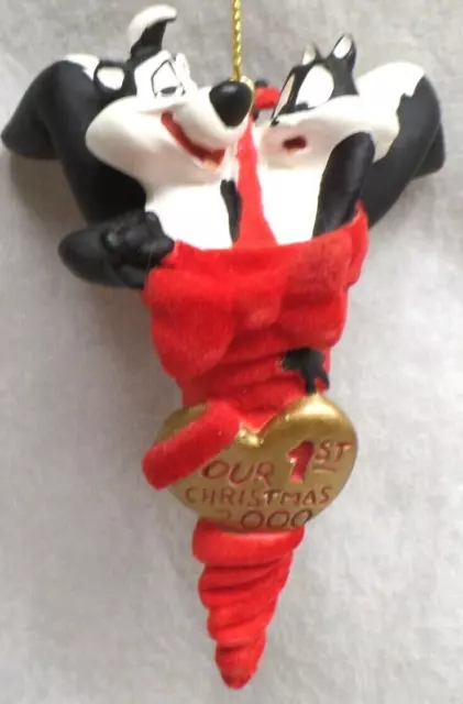 Pepe Le Pew Penelope 2000 1st Christmas wb Looney Tunes Warner Brothers no box