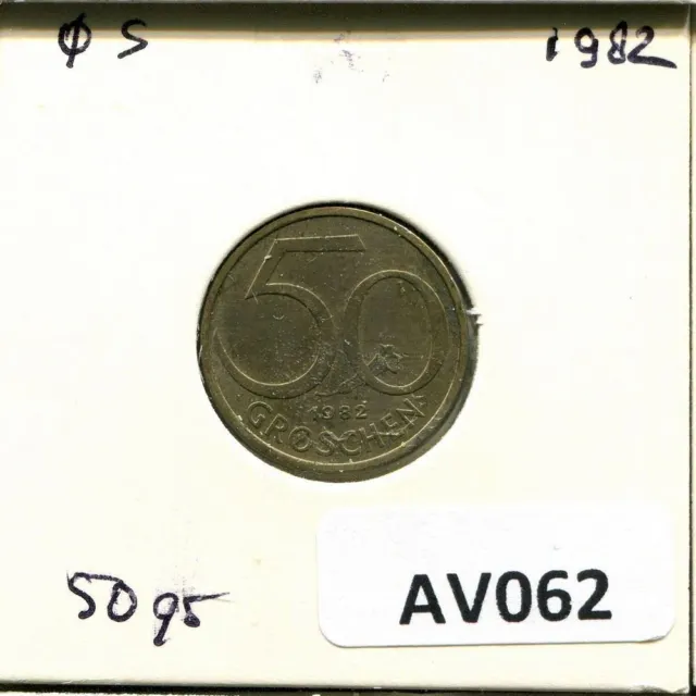 50 GROSCHEN 1982 AUSTRIA Coin #AV062C